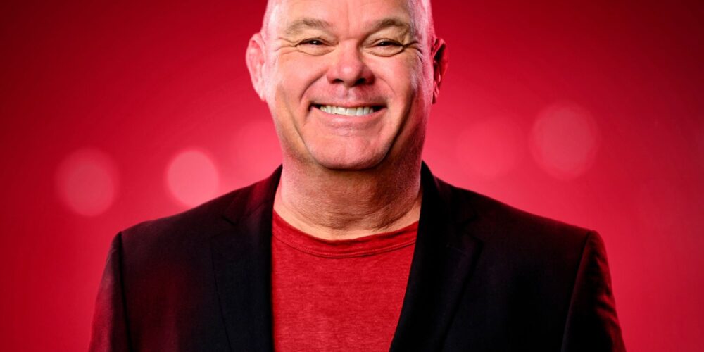 Paul de Leeuw Maaiveld Festival